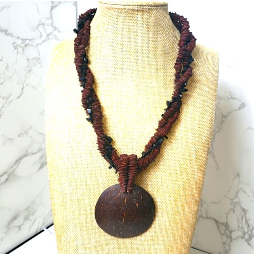 ARTISAN Coconut Shell Beaded Twist Necklace